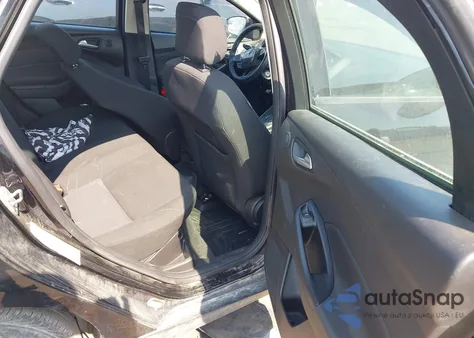 2018 Ford Focus Sel z USA, uszkodzony, nr VIN 1FADP3H22JL252827